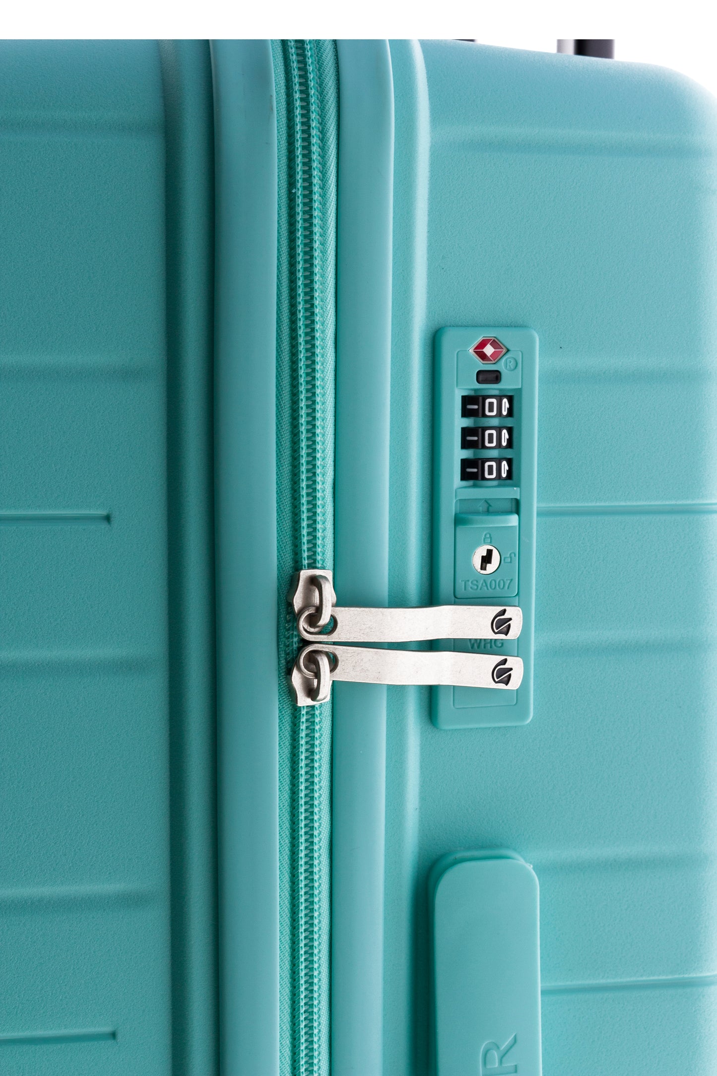 MALETA MEDIANA POLIPROPILENO 4 RUEDAS DOBLES MAGIC GLADIATOR