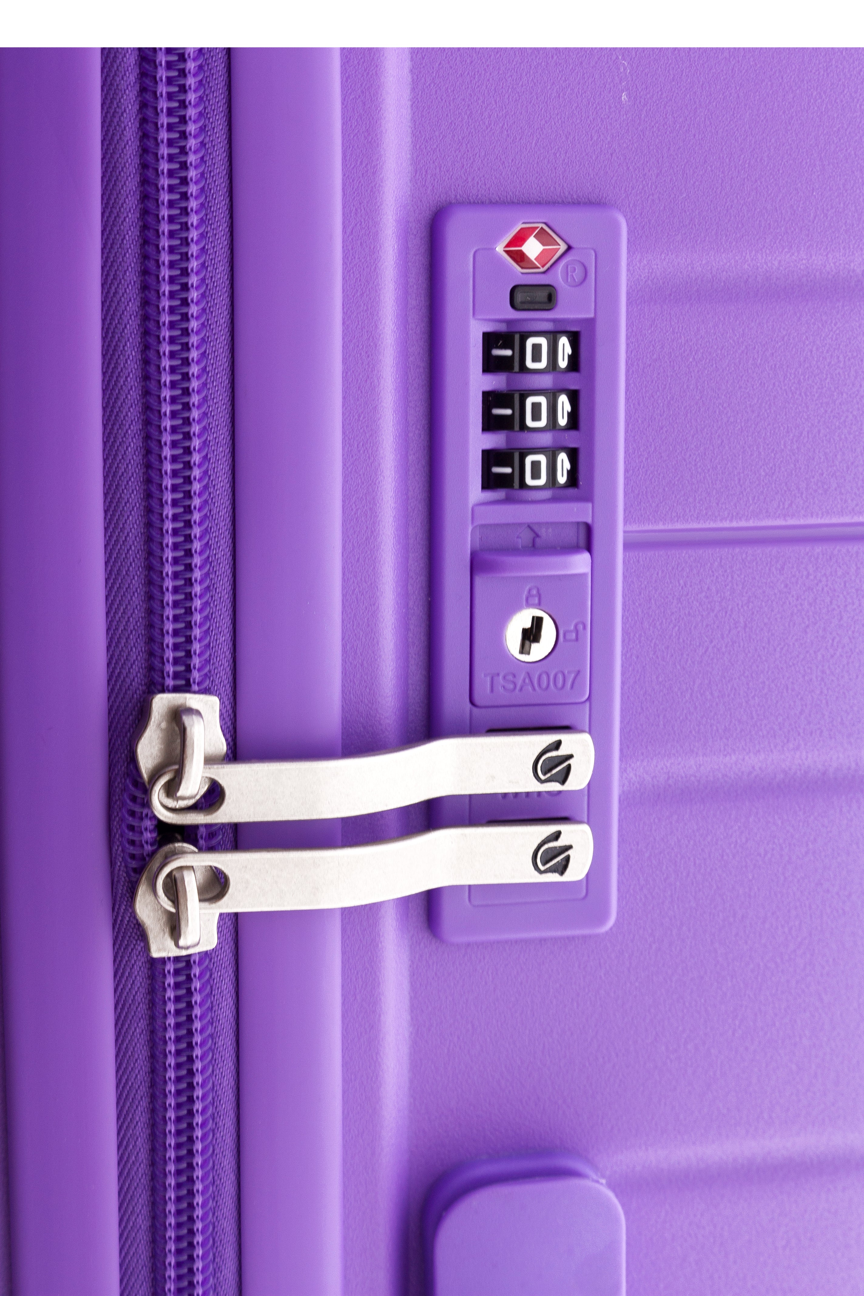 MALETA MEDIANA POLIPROPILENO 4 RUEDAS DOBLES MAGIC GLADIATOR