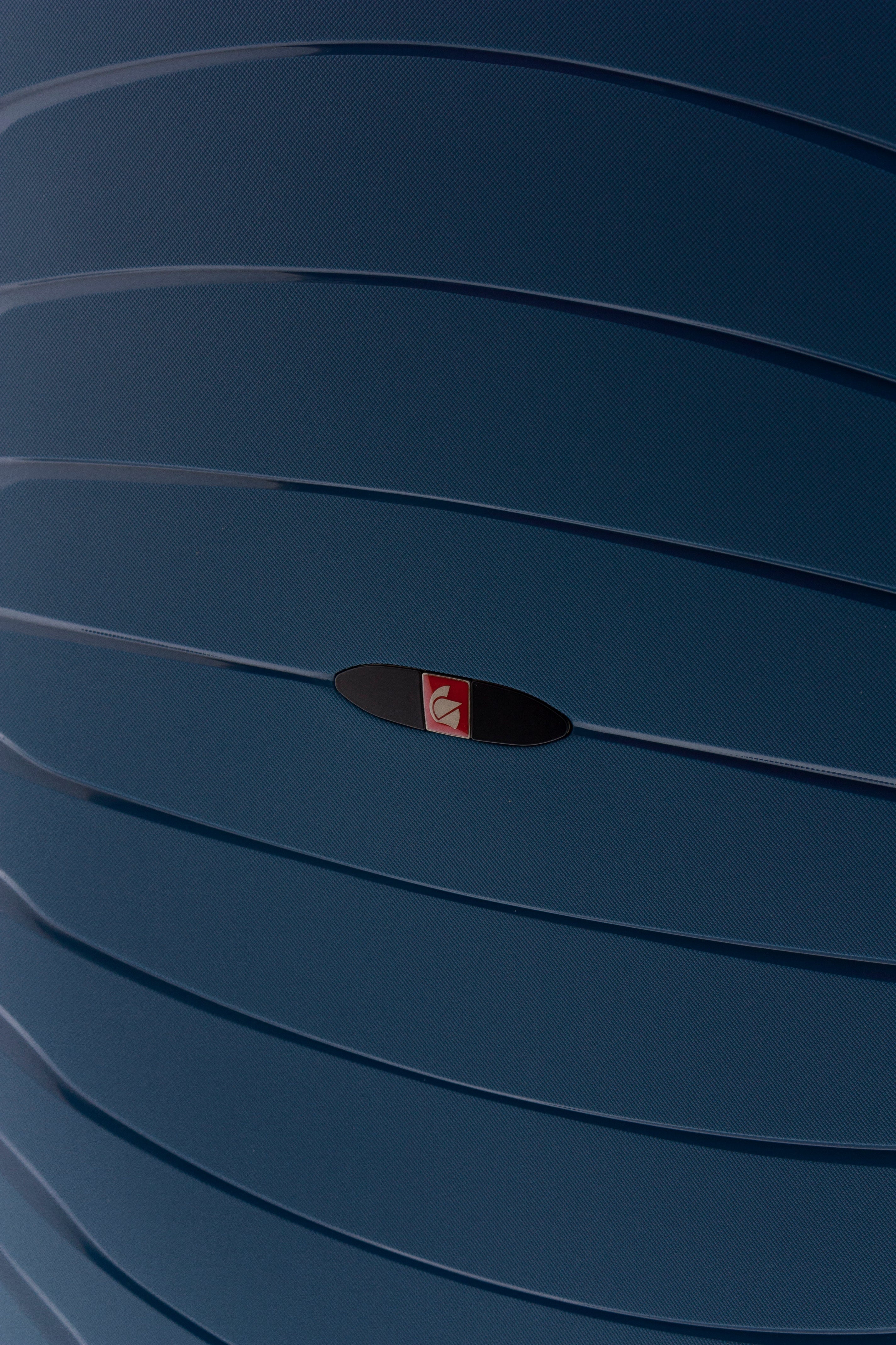 MALETA CABINA POLIPROPILENO 4 RUEDAS DOBLES KICK-OFF GLADIATOR