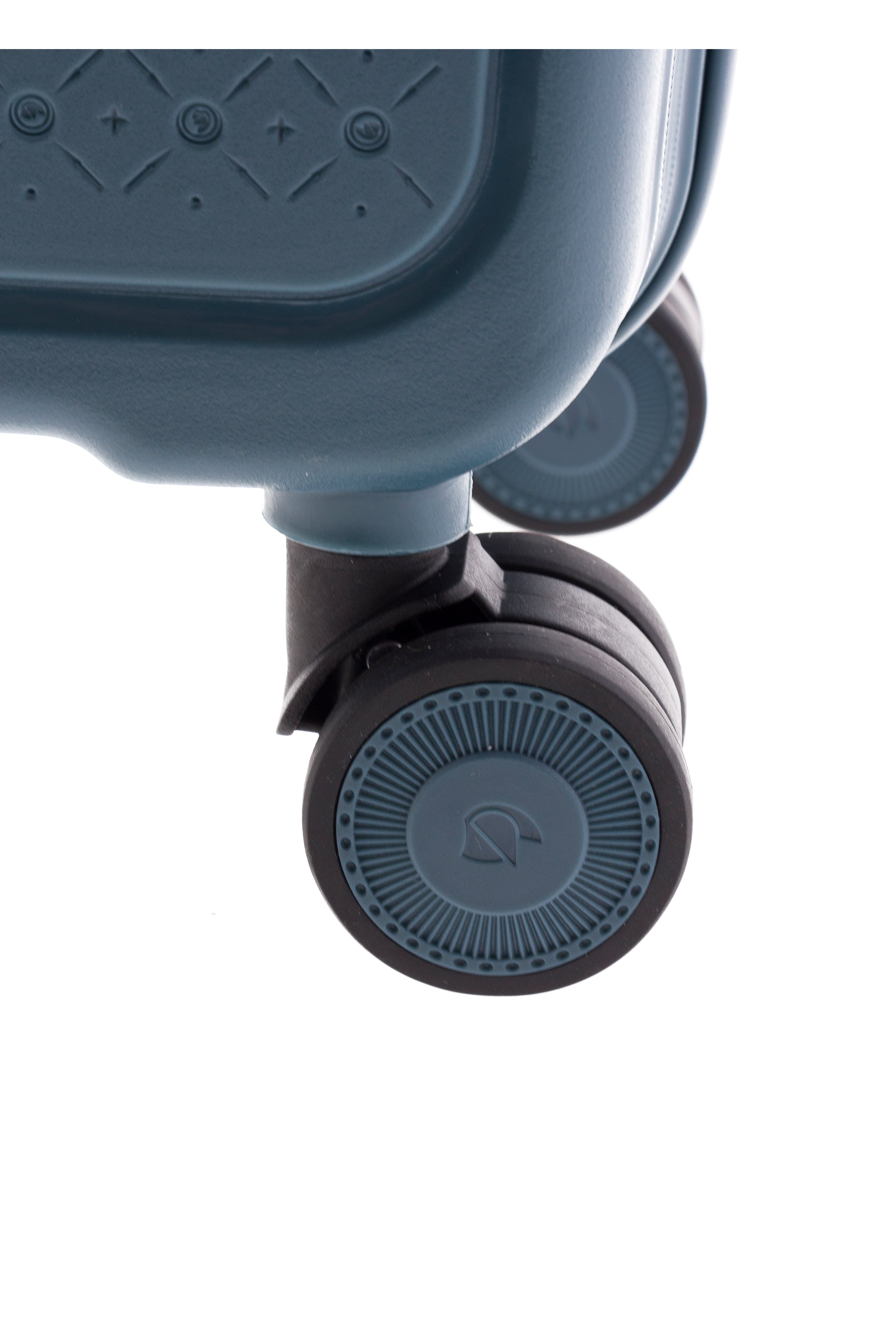 MALETA MEDIANA EXTENSIBLE SAONA GLADIATOR