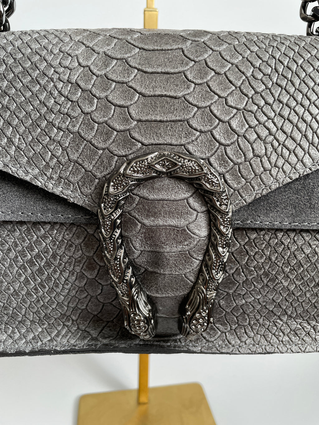 Bolso Bandolera de Piel con efecto Serpiente Gris