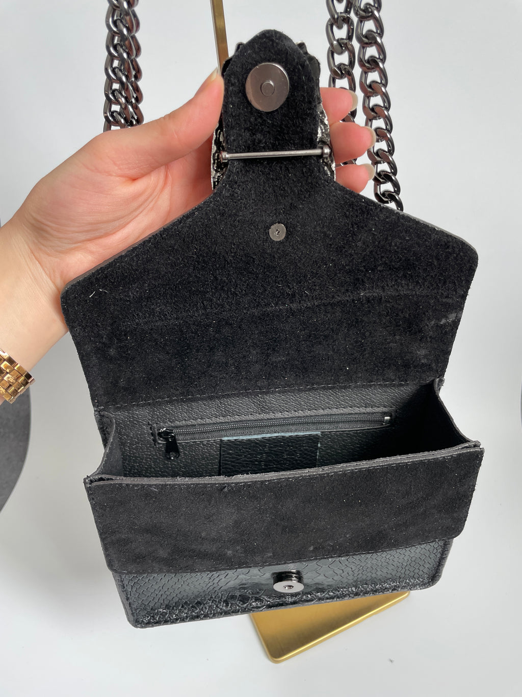 Bolso Bandolera de Piel con efecto Serpiente Negro